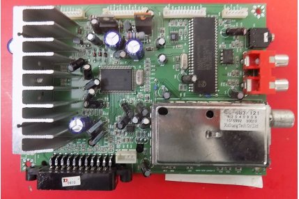 Main e DVBT TV - Sub Main E/RSAG7.820.400A - Codice a barre LCD3001EUA
