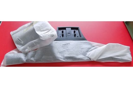  - Base Tv SAMSUNG BN96-33746A con supporto BN96-33136E Completa di viti Smontata da Tv Nuovo