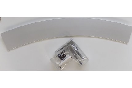  - Base Tv LG MAM63685401 Completa di viti