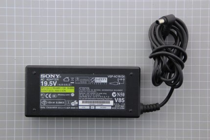 Alimentatori e Sub Alimentatori TV - Alimentatore Adattatore Sony AC Adapter V85 - VGPAC19V24 - 19,5 - 4,7A