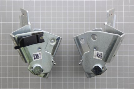  - Cerniere (hinge) TV Sony KD-55AF9 - 473174601 L + 473174901 R