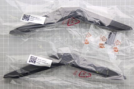  - 40105-000502 - Piedi supporto TV TCL 65P635X1