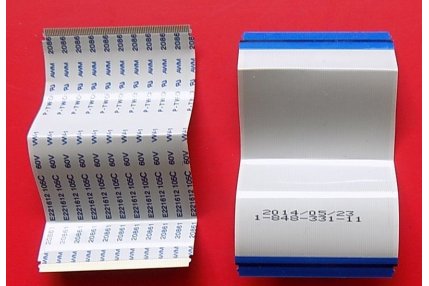  - FLAT SONY CON GANCETTI 43 X 74 mm - 80 pin 1-848-331-11